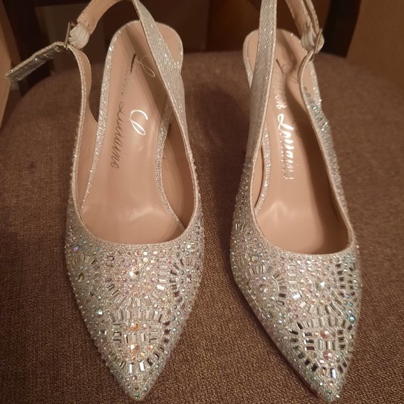 Lauren Lorraine Rachel Silver Rhinestone Pump, size 6 - Picture 1 of 6